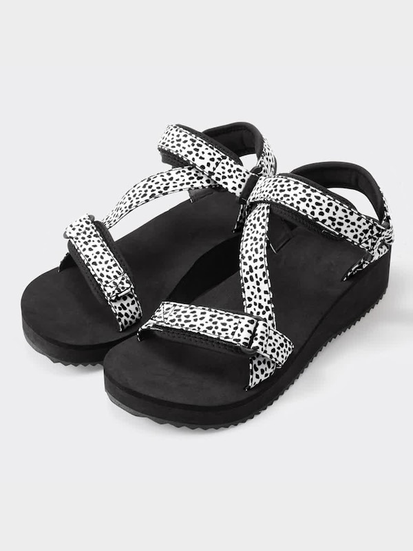 ソフトアーチスポーツサンダル