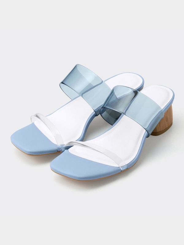 クリアサンダル