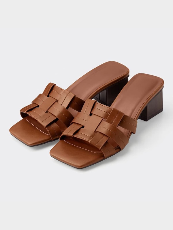 メッシュサンダル+X