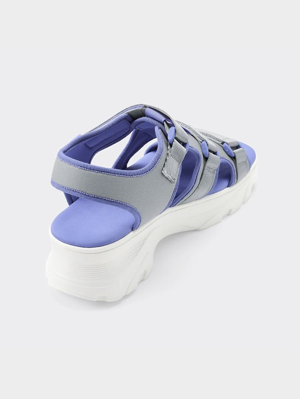 GU公式 | ダッドスポーツサンダル