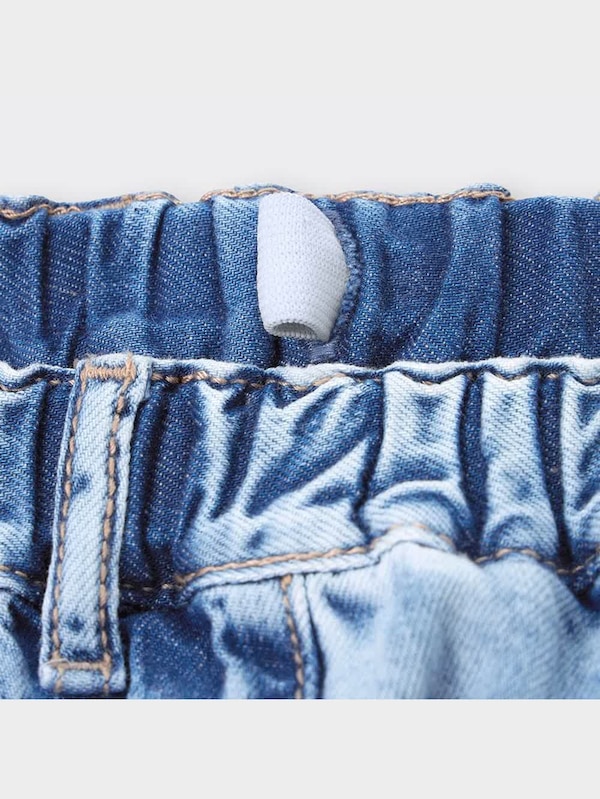 GIRLSライトデニムフロントボタンショートパンツ