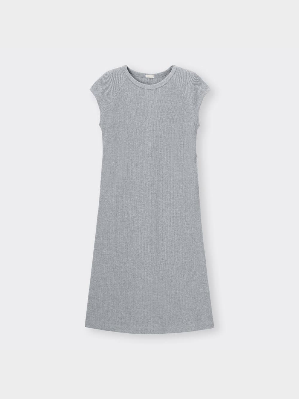 GU公式 | ワッフルフレンチスリーブワンピース