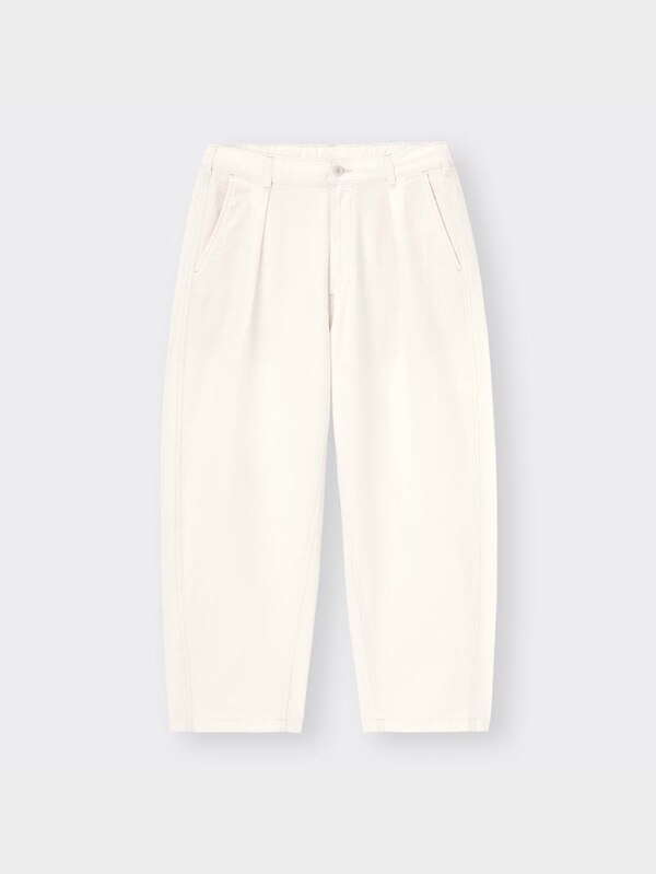 ライトデニムカーブタックアンクルパンツ