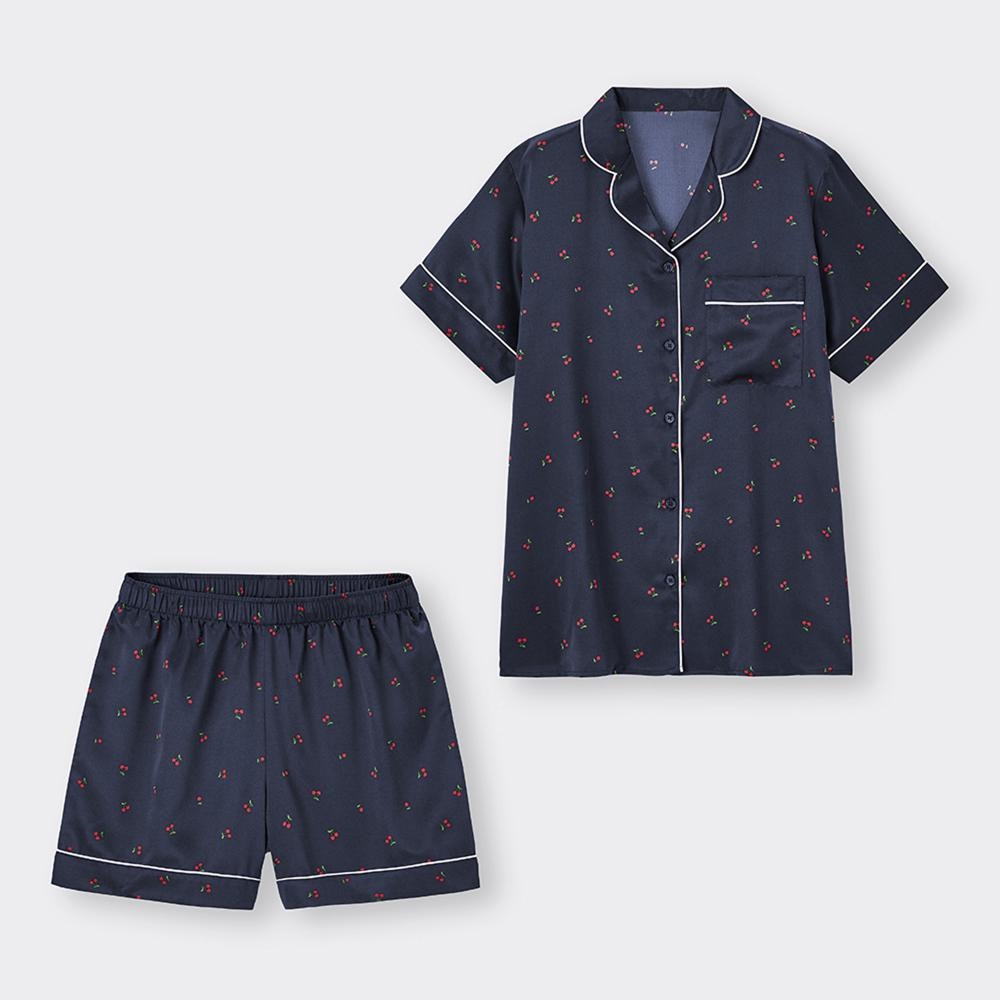 GU公式 | サテンパジャマ(半袖ショートパンツ)(チェリー) | ファッション通販サイト