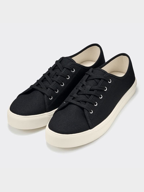 キャンバススニーカー