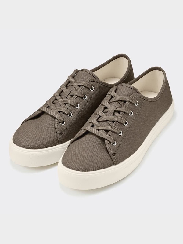 キャンバススニーカー