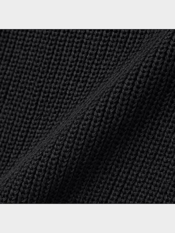 サイドスリットフレンチスリーブセーター