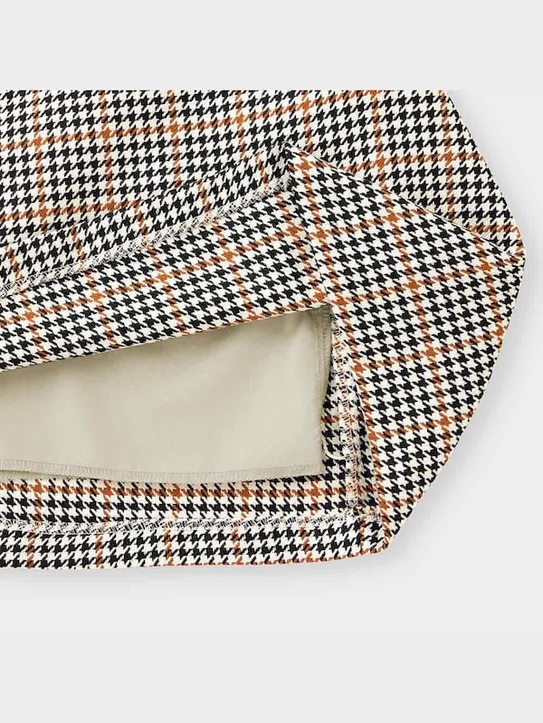 チェックミニスカート