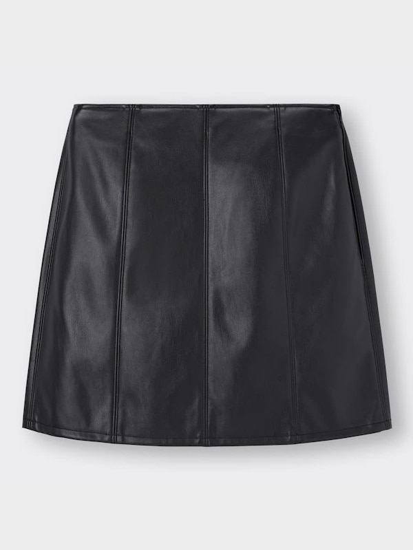 フェイクレザーミニスカート