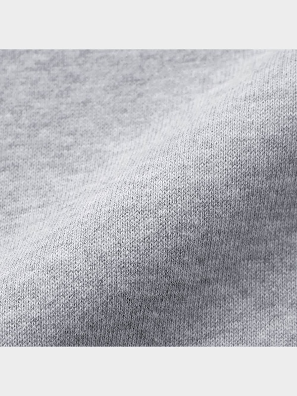 グラフィッククロップドスウェットプルオーバー(長袖)(ロゴ)