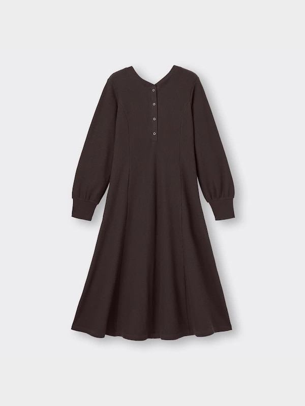 ワッフルバックヘンリーネックフレアワンピース(長袖)