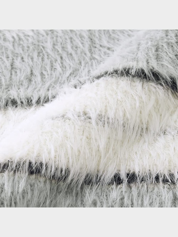 フェザーヤーンボーダーセーター(長袖)