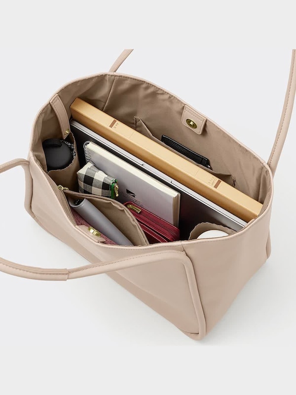 レザータッチビッグトートバッグ