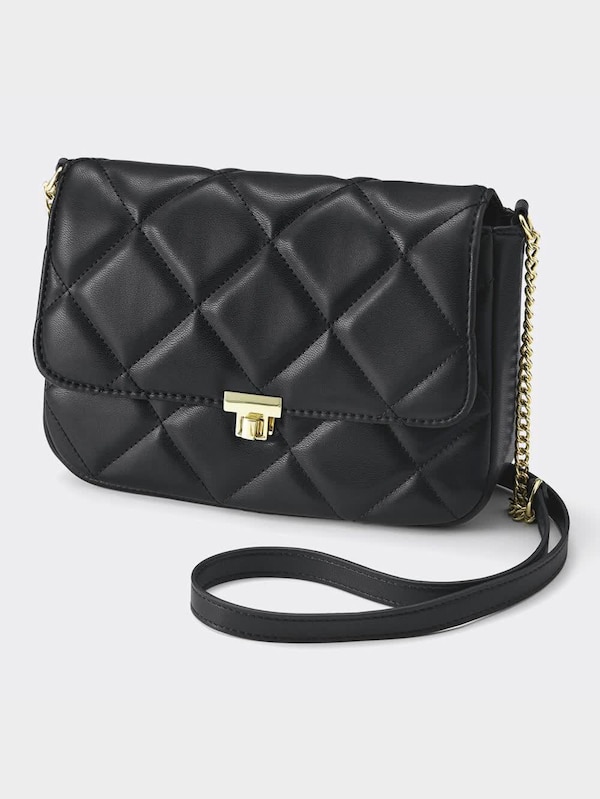 キルティングスクエアバッグ