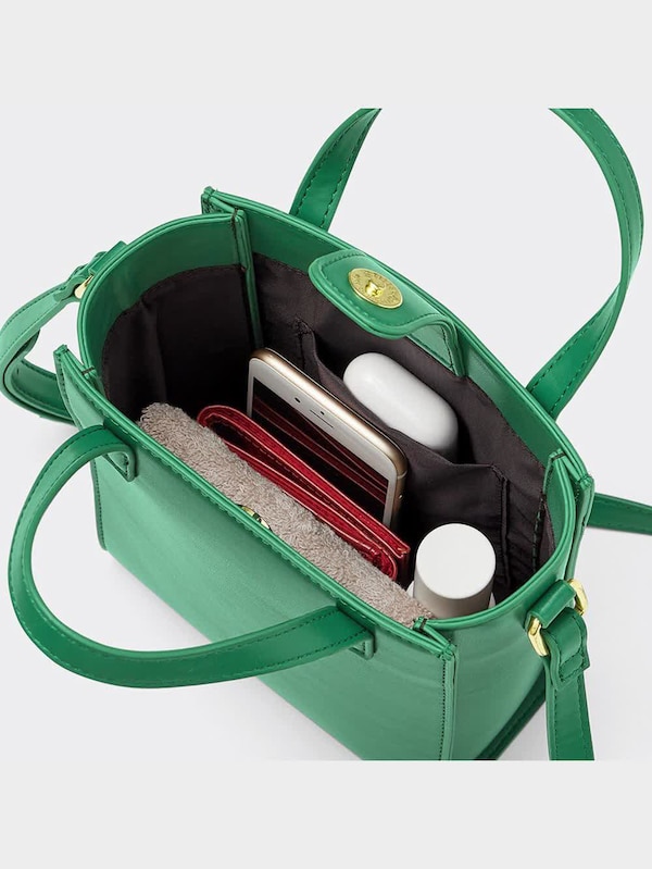 バーティカルショルダーバッグ