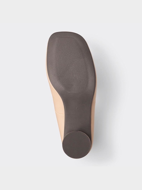 オブリークトゥパンプス+E