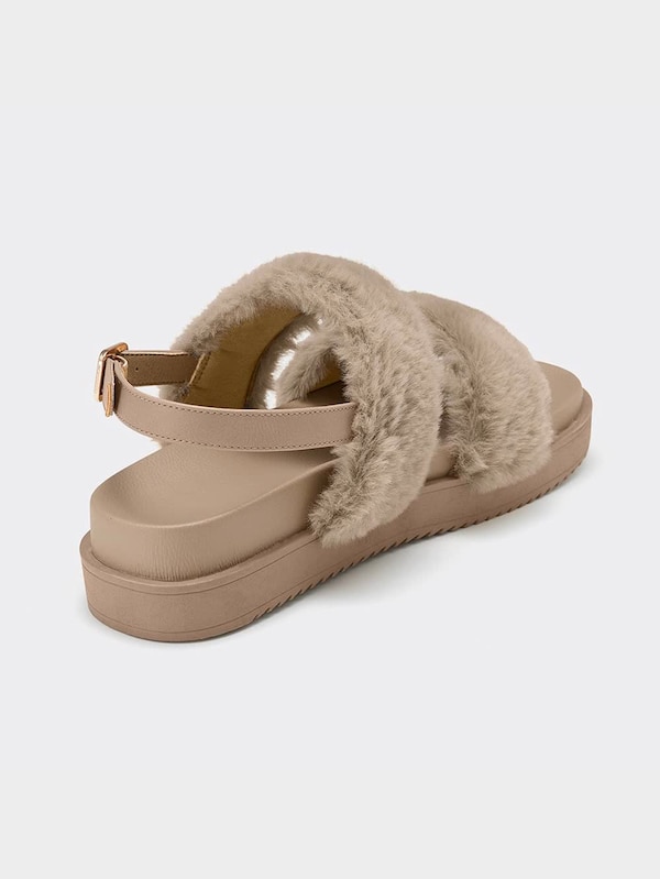 フェイクファーサンダル+E