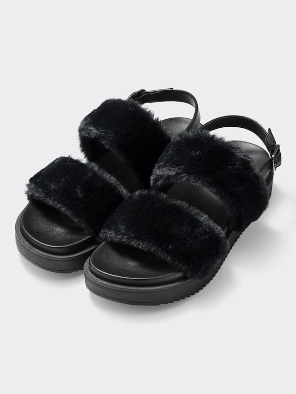 フェイクファーサンダル+E