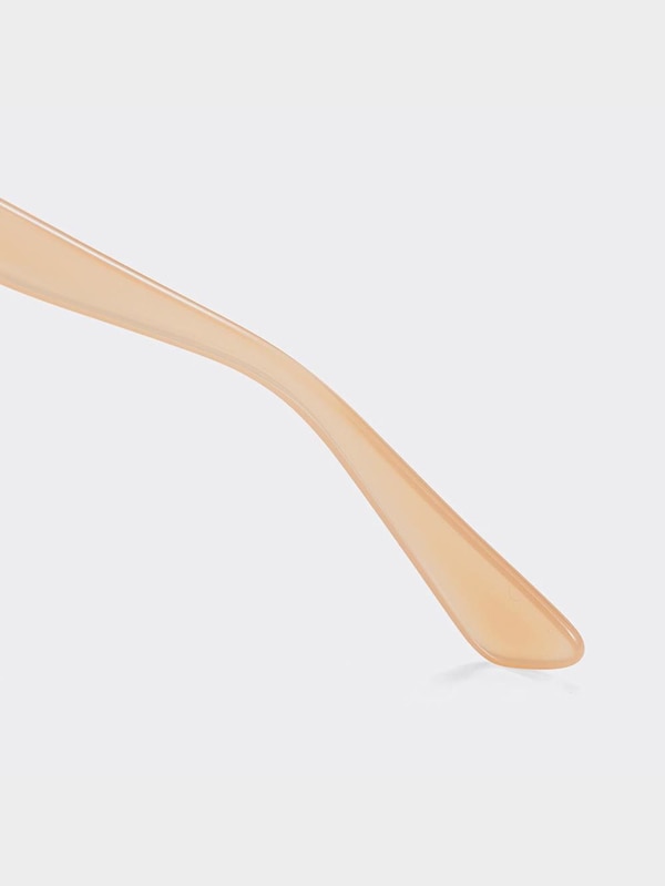 ビッグフレームサングラス