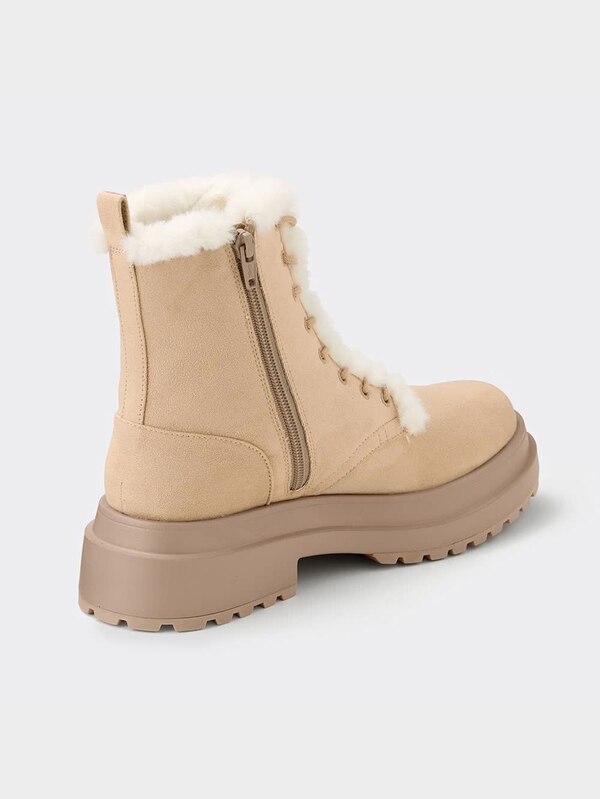 フェイクファーレースアップブーツ+X