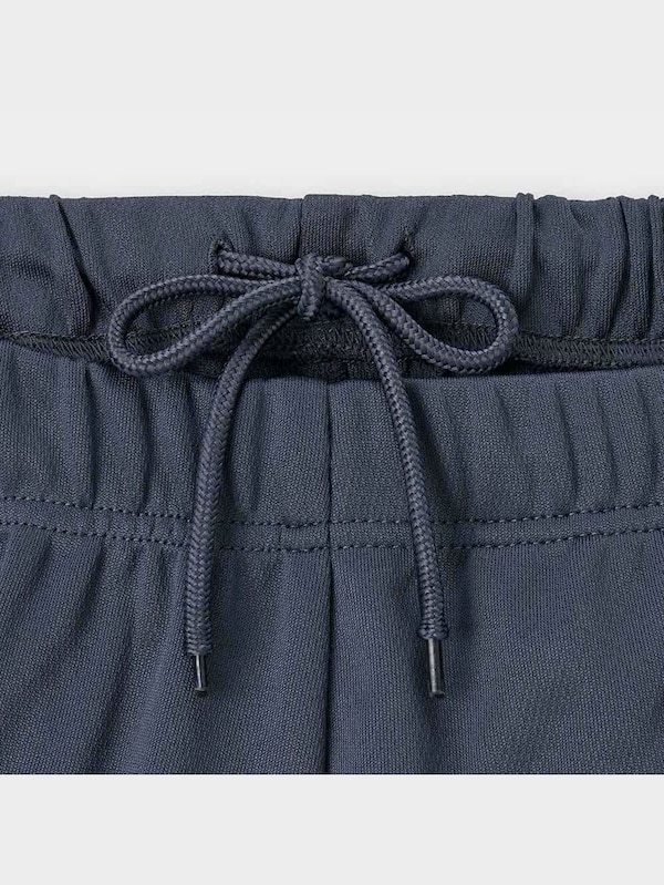 カットソーストレートトラックパンツ