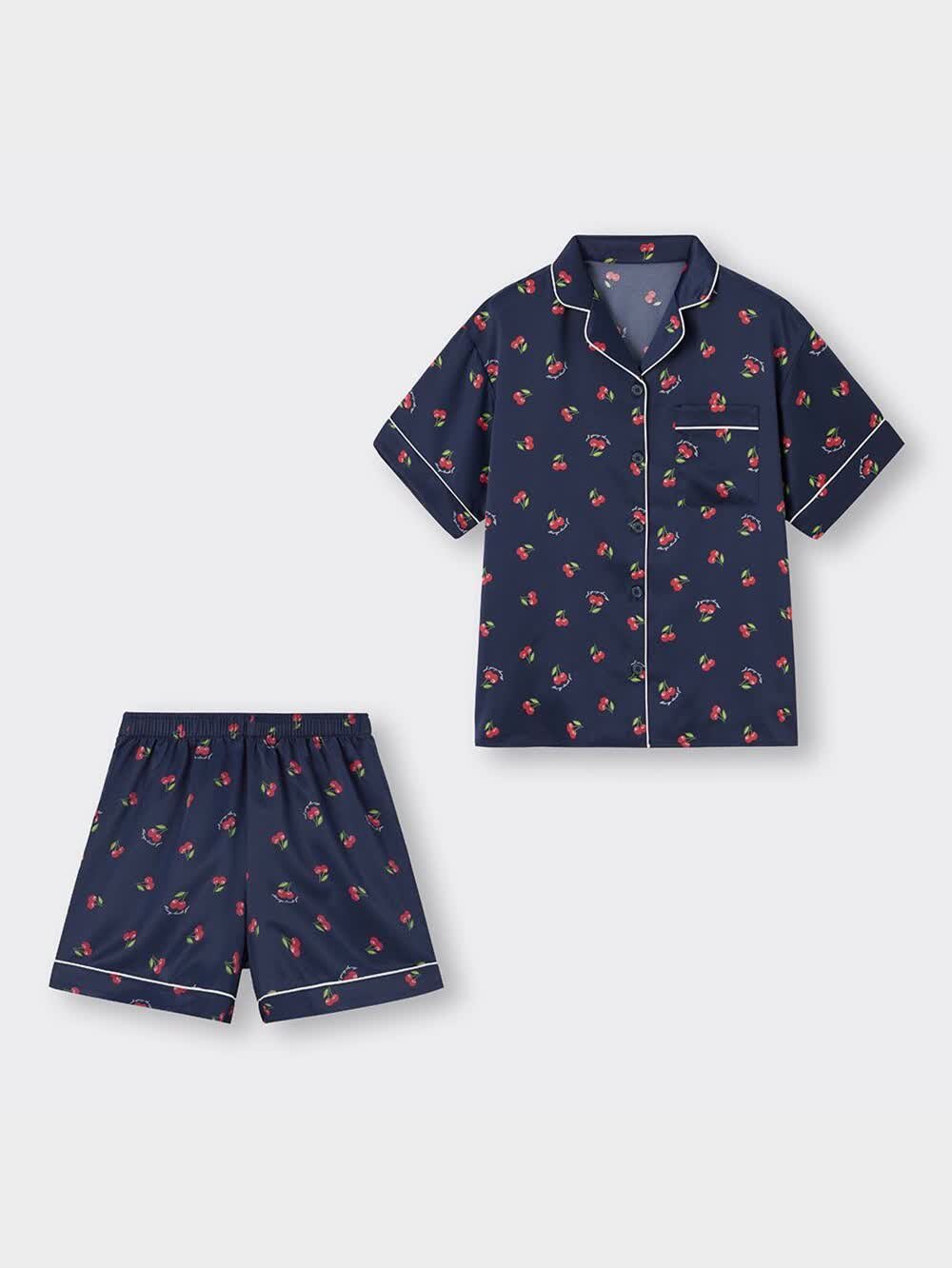 GU公式 | サテンボクシーパジャマ(半袖&ショートパンツ)(チェリー)