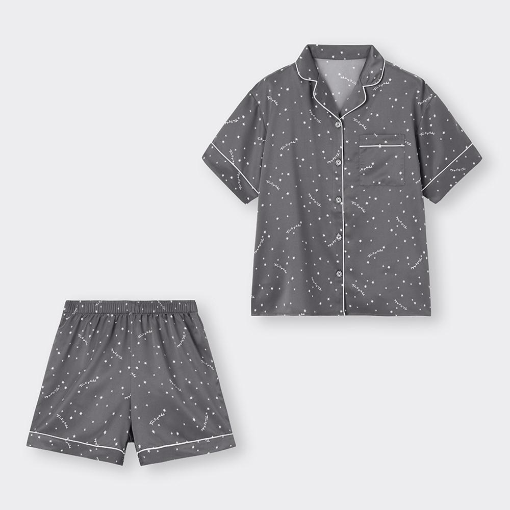 （GU）サテンボクシーパジャマ(半袖&ショートパンツ)(スター)+E