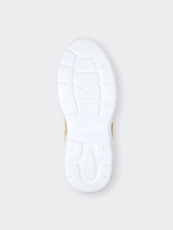 ボアスニーカー