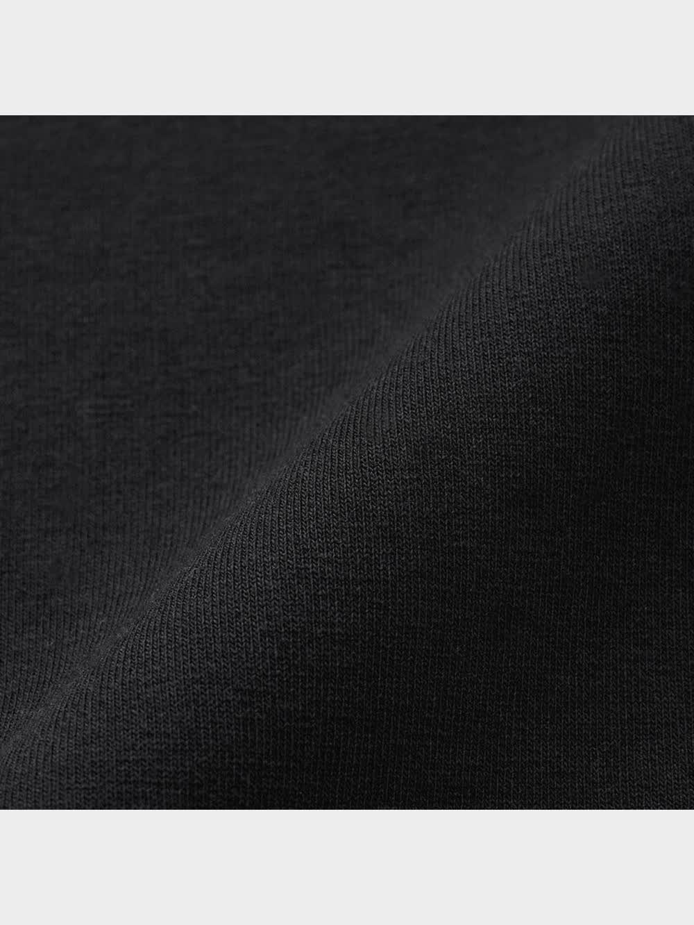 GU公式 | カットソーナローミディスカート