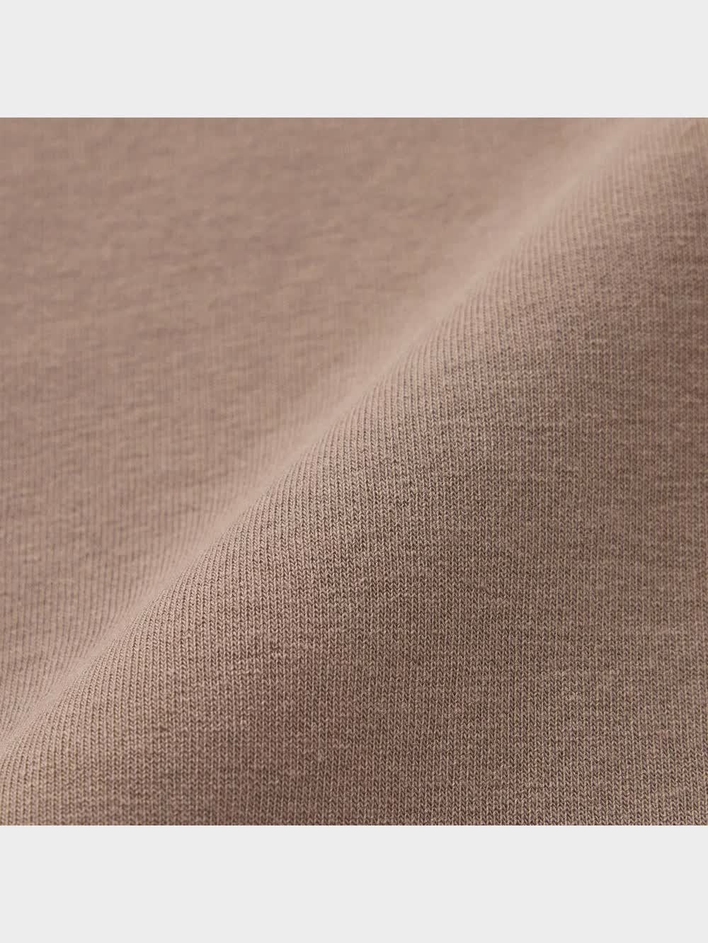 GU公式 | カットソーナローミディスカート