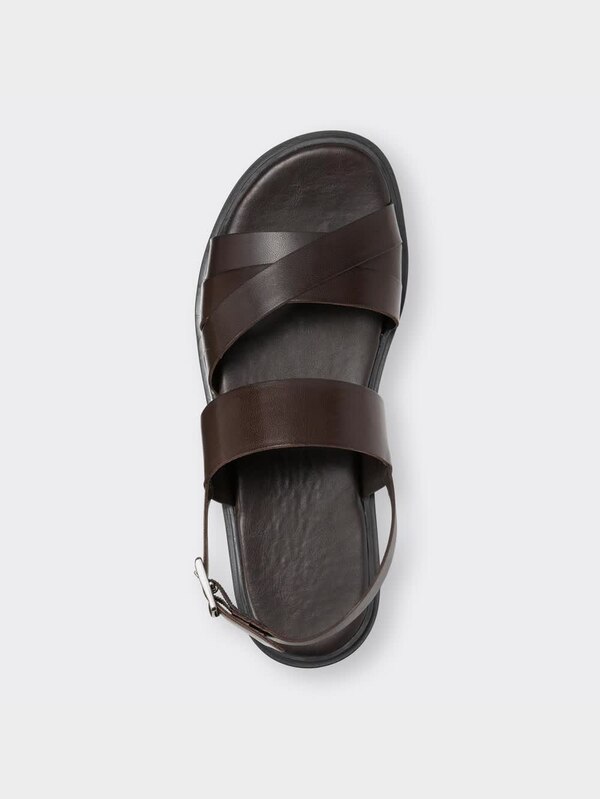 リアルレザーストラップサンダル+E