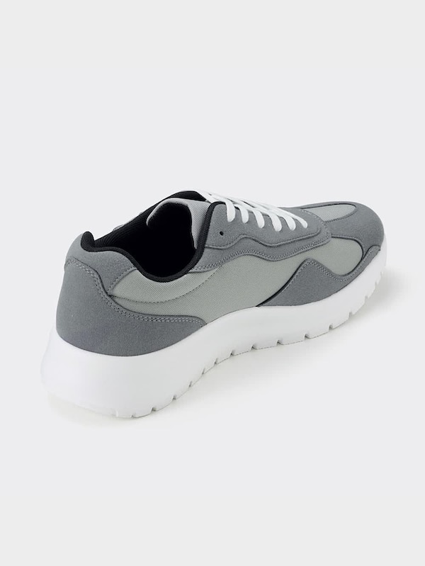 ジョグスニーカー+E