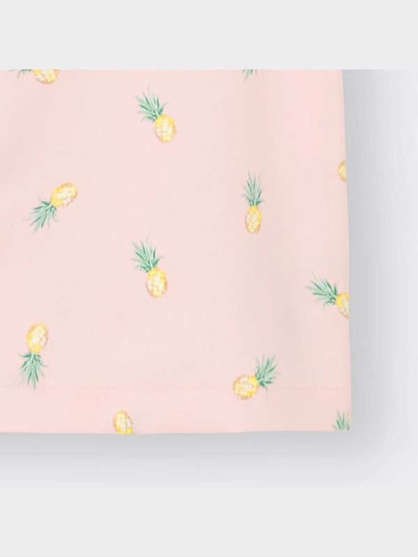 GIRLSサテンパジャマ(半袖&ショートパンツ)(パイナップル)+E