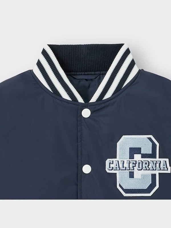 KIDS(男女兼用)ウィンドプルーフスタジアムジャンパー