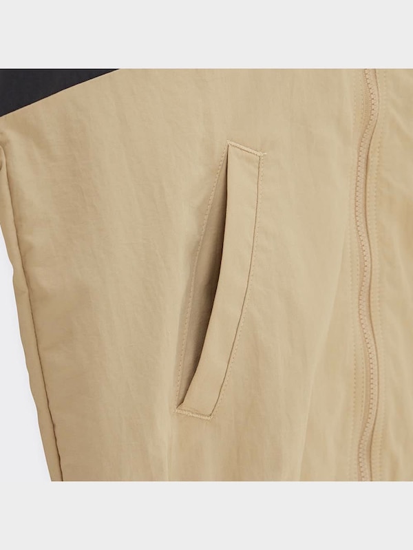 KIDS(男女兼用)カラーブロックフーディブルゾン