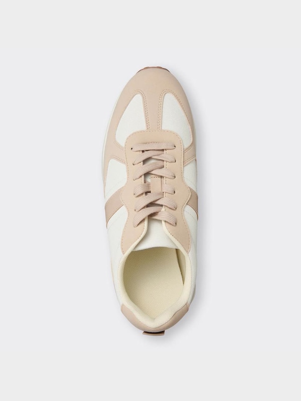 レトロスニーカー+E