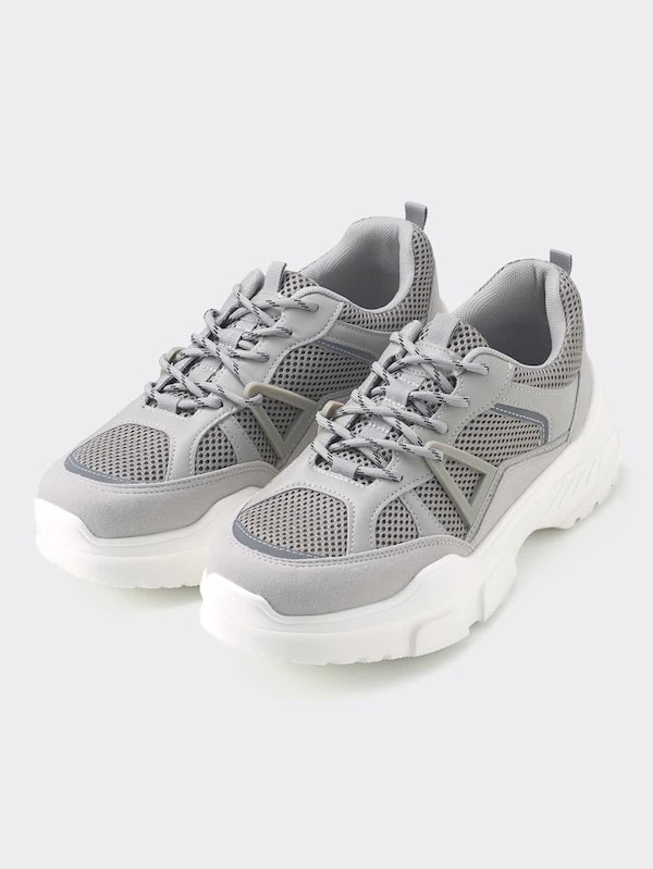 メッシュスニーカー+X