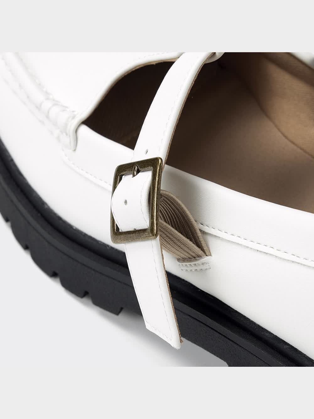 たま　1207 GU公式 | ボリュームソールTストラップシューズ+E