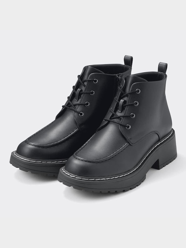 アンクルブーツ+E