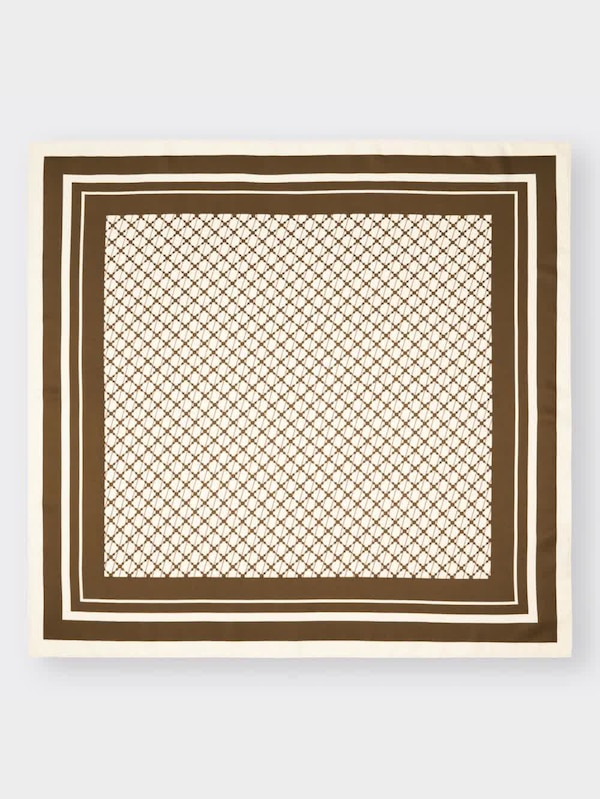 モノグラムスカーフ