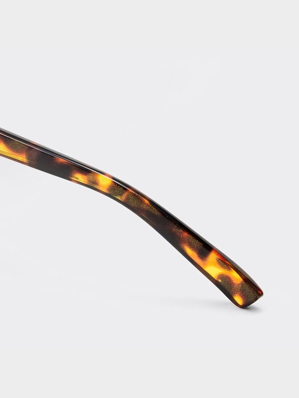 UVカットボストングラス