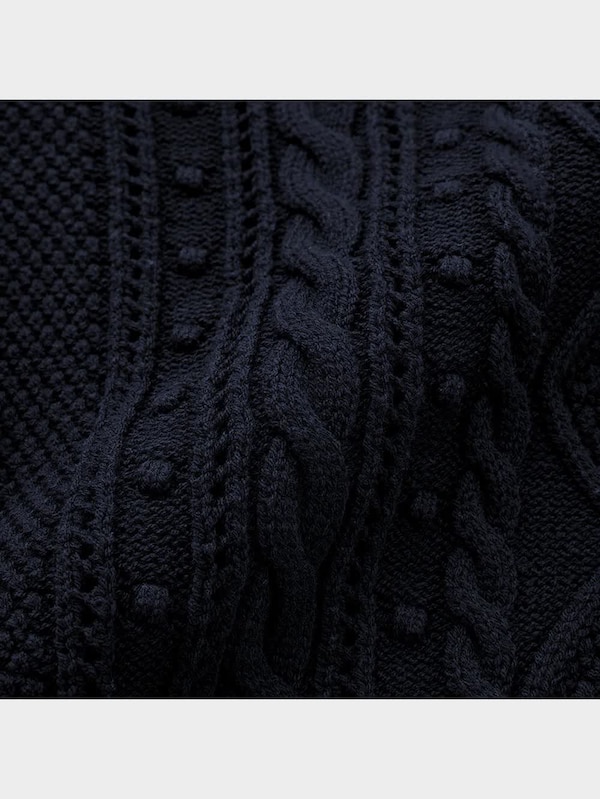 ラインケーブルセーター(長袖)