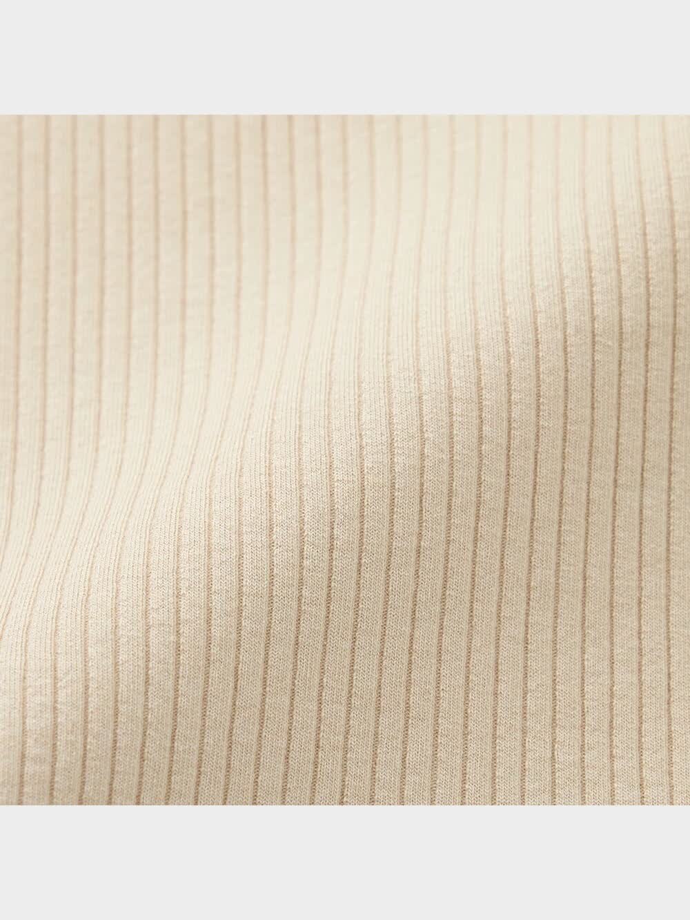 user_42a2d9cd 様のみご購入いただけます。 GU公式 | 2WAYオフショルダーT(半袖)OSB+EC