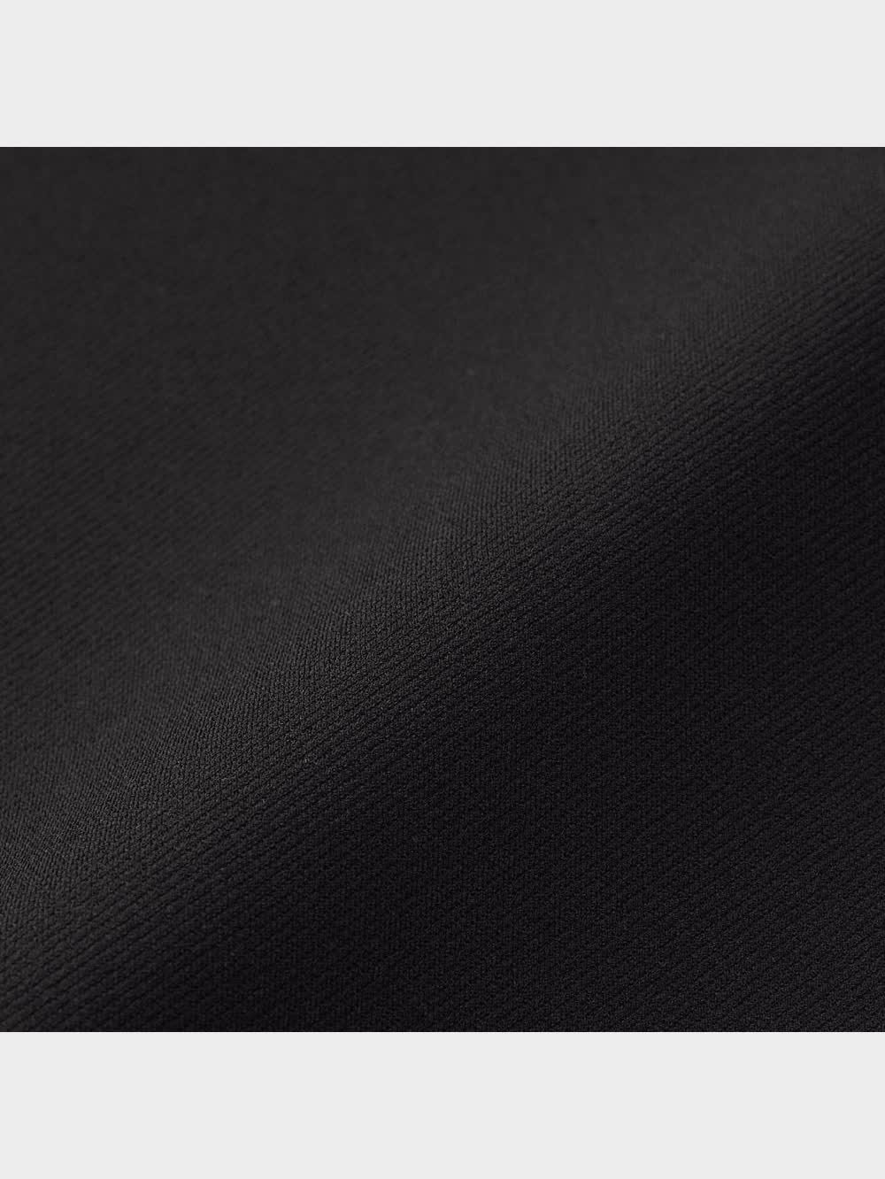 GU公式 | カットソーVネックベスト+E(セットアップ可能)