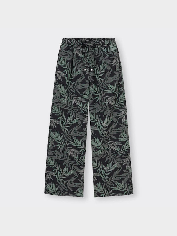 ボタニカルイージーパンツ+E