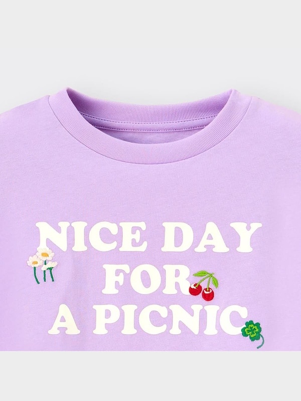 GIRLSクロップドグラフィックT(半袖)(ロゴモチーフ)