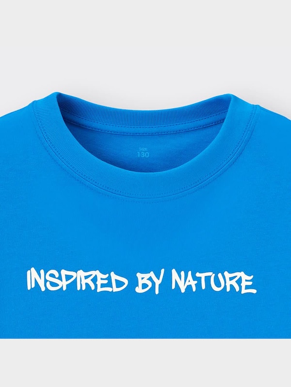 KIDS(男女兼用)グラフィックT(半袖)バックプリントフラワー