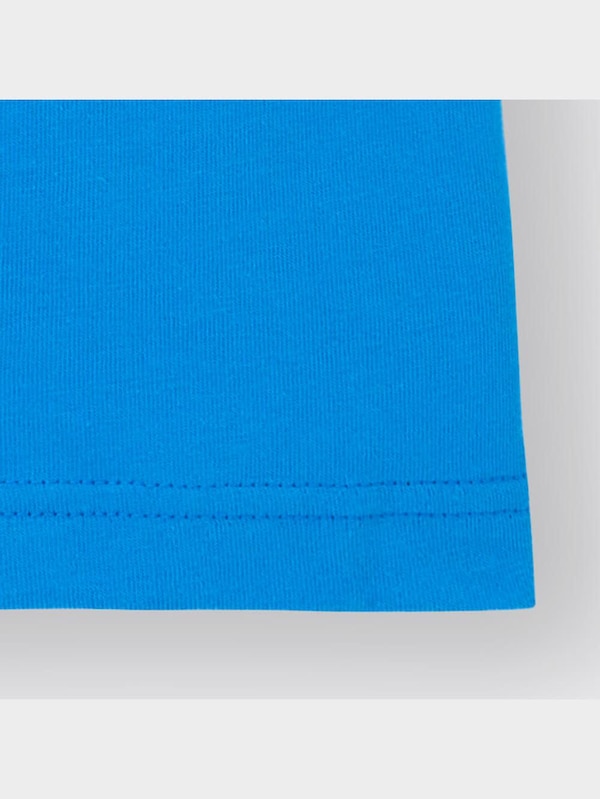 KIDS(男女兼用)グラフィックT(半袖)バックプリントフラワー