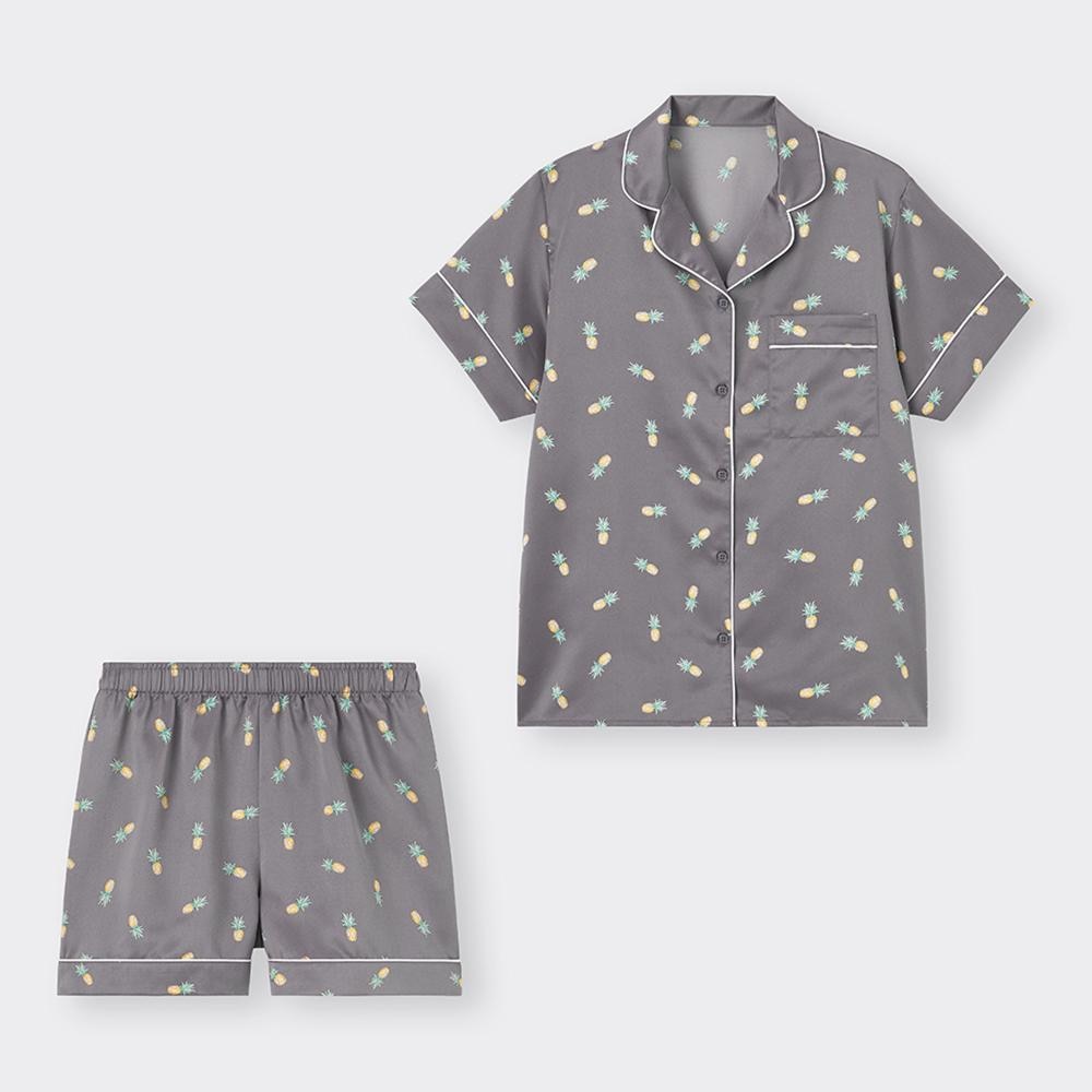 GU公式 | サテンパジャマ(半袖&ショートパンツ)(パイナップル)+EC
