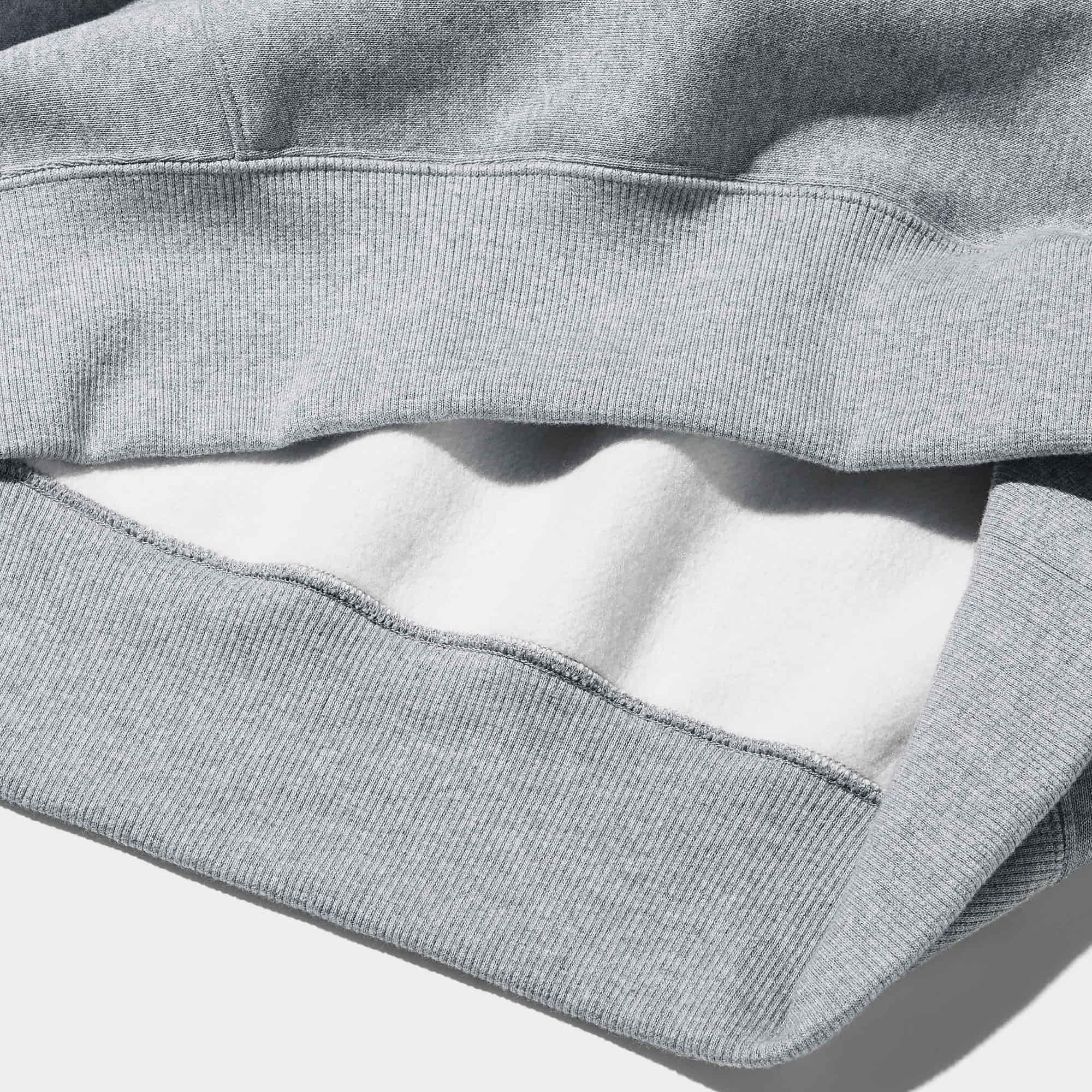 https://image.uniqlo.com/GU/ST3/jp/imagesgoods/347965/feature/jpgoods_347965_feature1.jpg